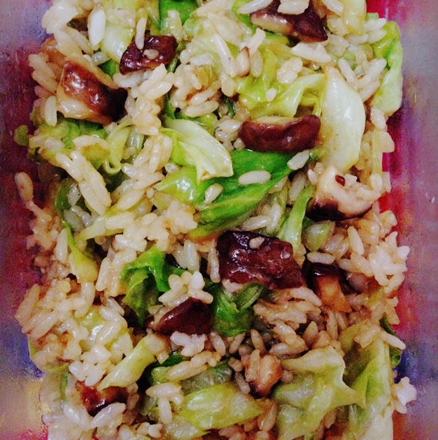 香菇酱油炒饭