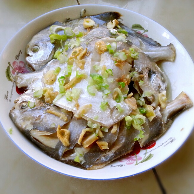 清蒸鲳鱼