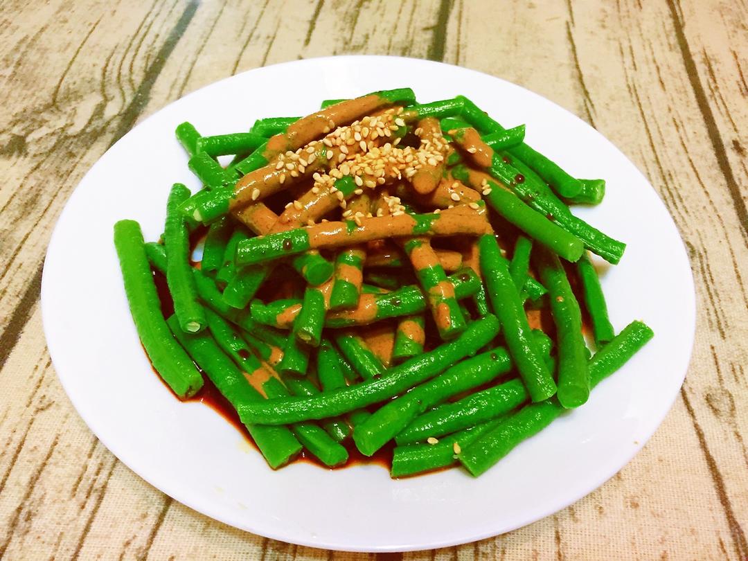周周的素食厨房做的麻酱豆角