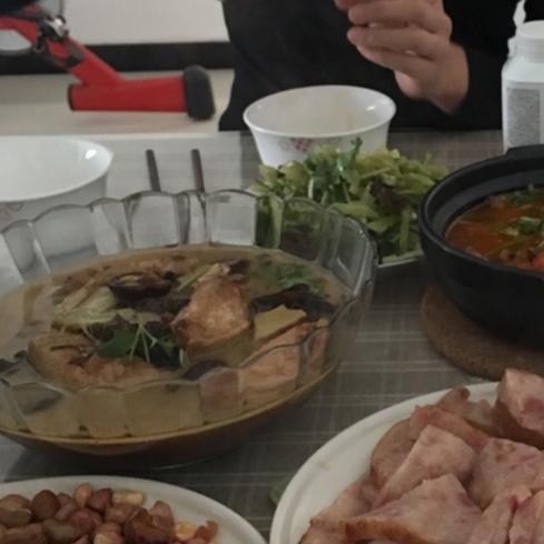 香菇炖鸡翅