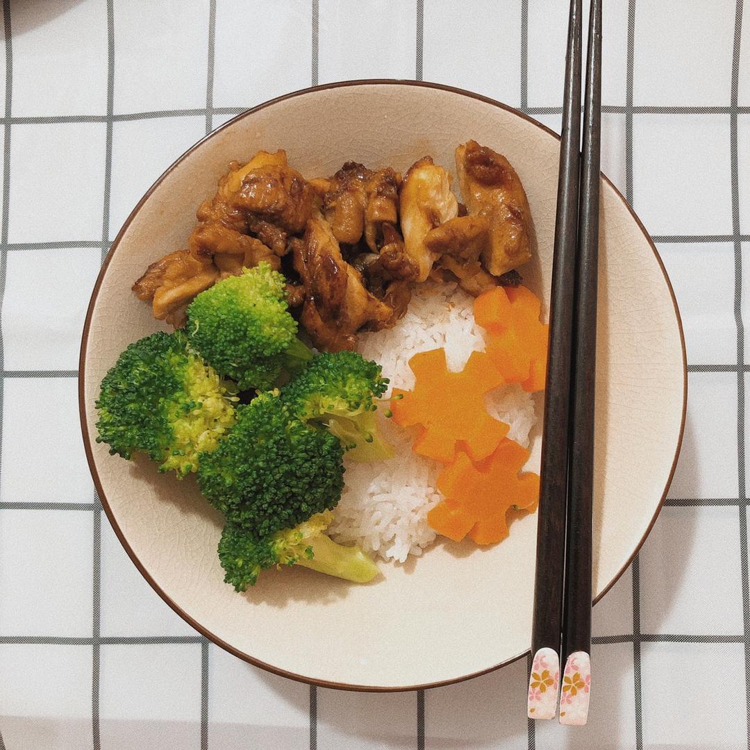 照烧鸡腿饭