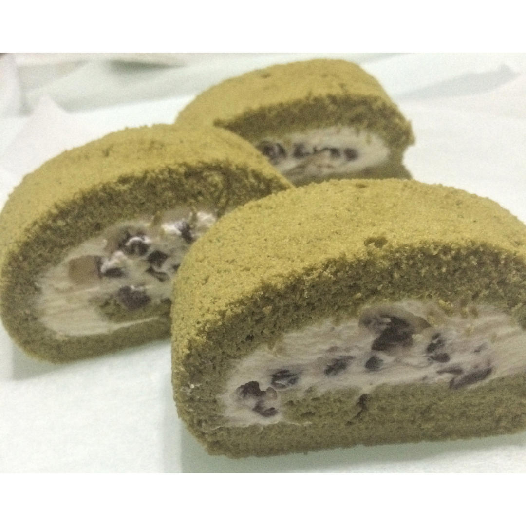 抹茶戚风蛋糕卷