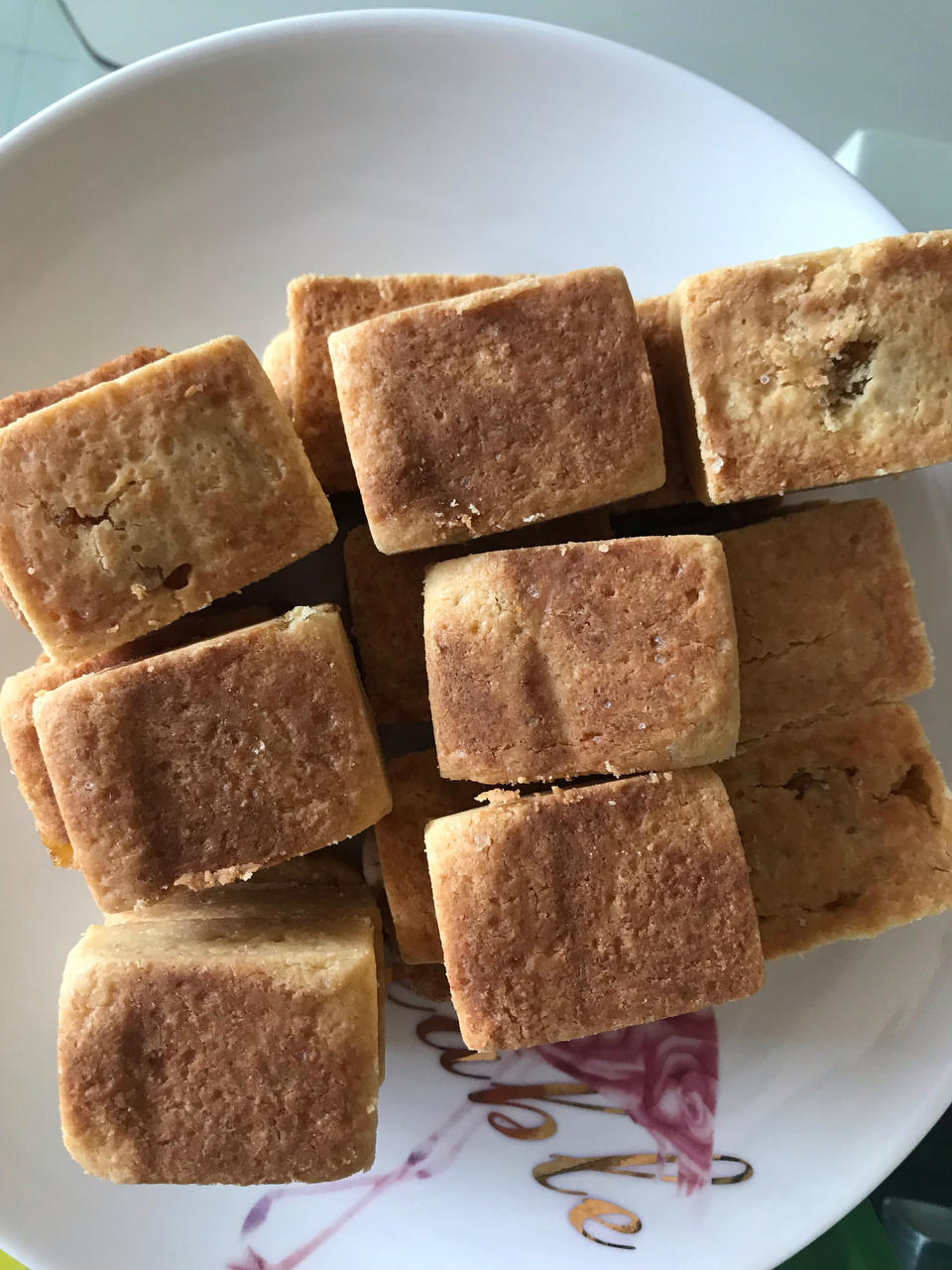 凤梨酥，100%凤梨馅