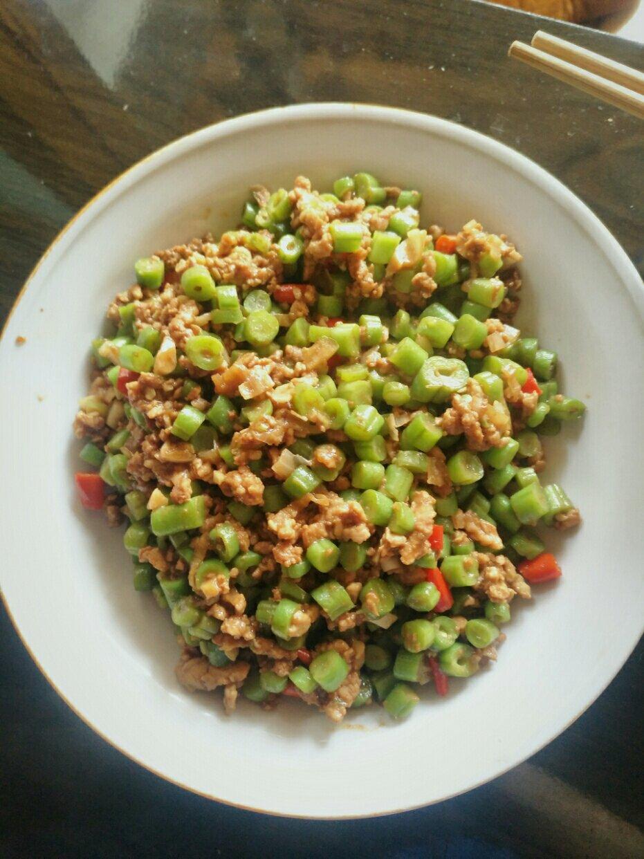 肉沫豆角下饭菜