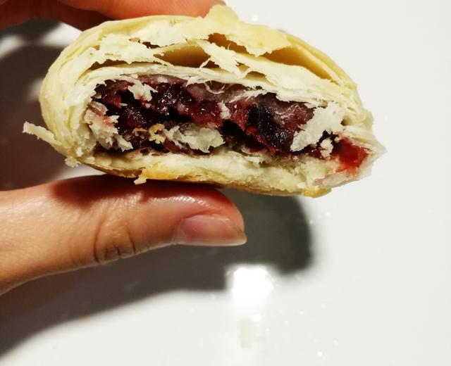 蔓越莓鲜花饼的做法