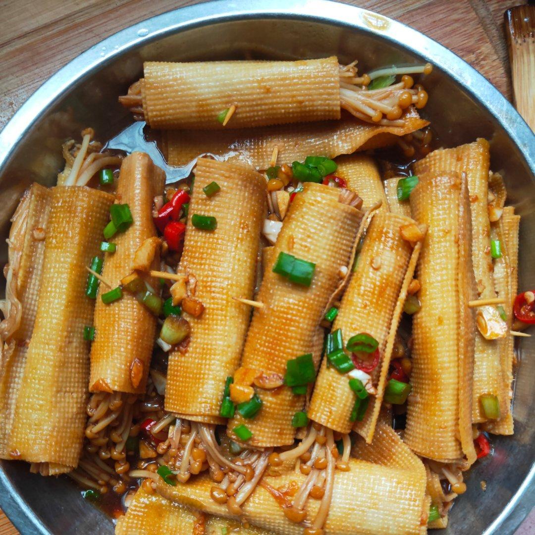 金针菇豆皮卷