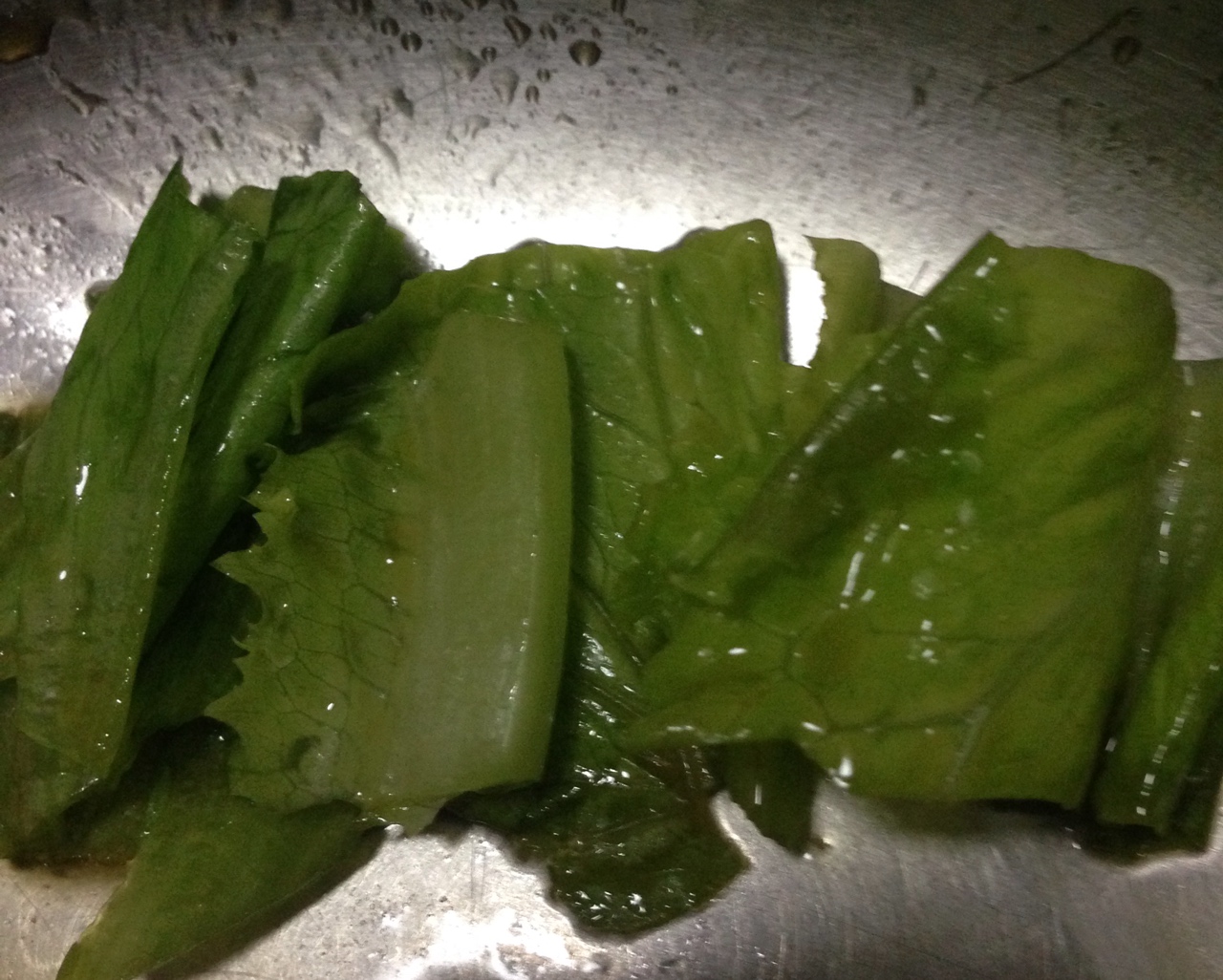 凉拌黄瓜生菜的做法 步骤2