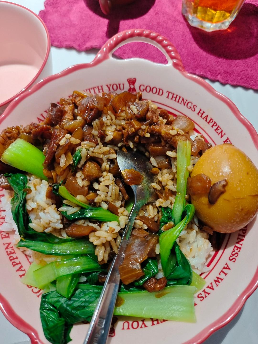 两步做出好吃台式卤肉饭，软烂入味巨下饭