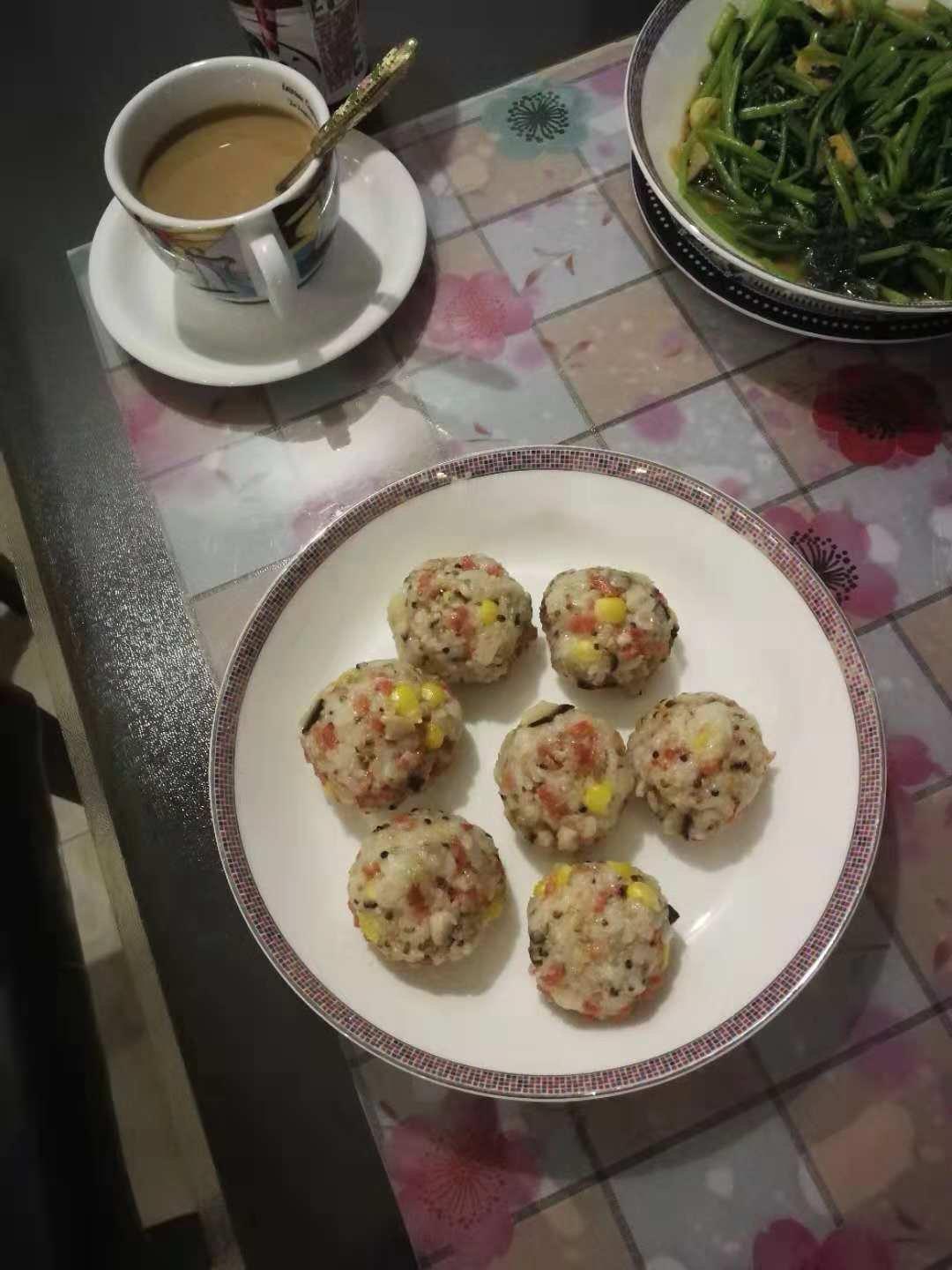藜麦饭团