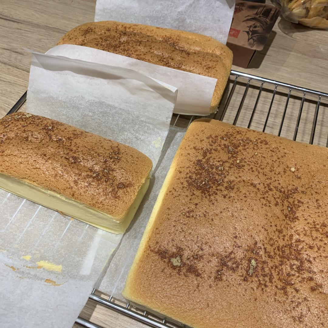 网红爆款芝士古早味蛋糕