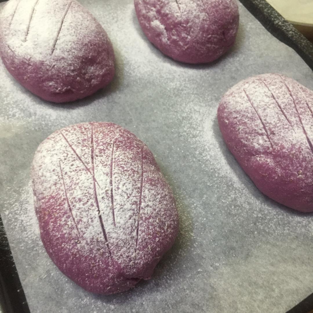 梦幻紫麻薯软欧包