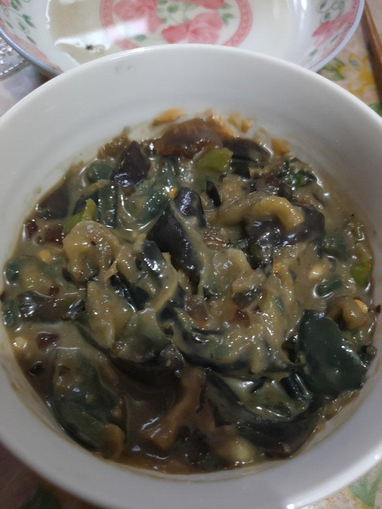 厨房小白的福音——擂辣椒皮蛋茄子