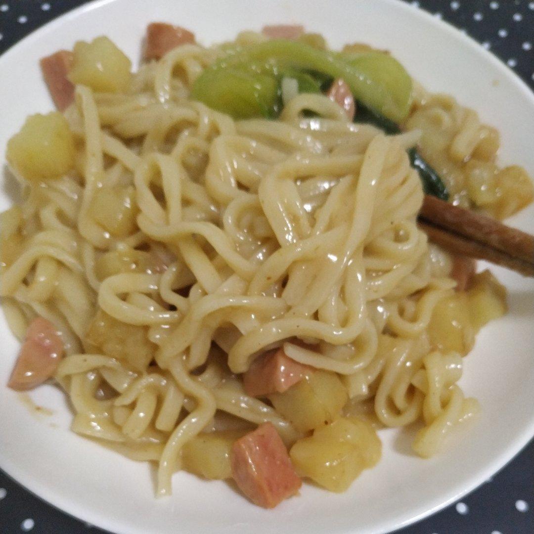 土豆焖面