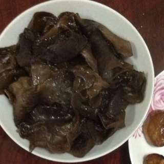凉拌黑木耳