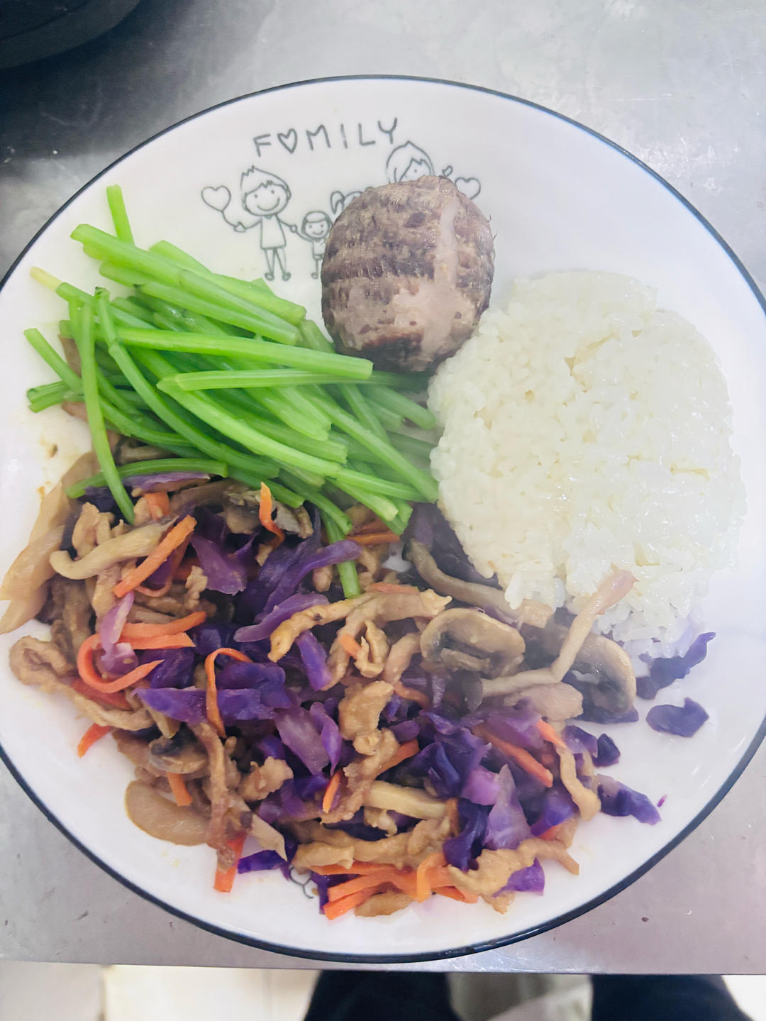 晚餐•2025年11月25日