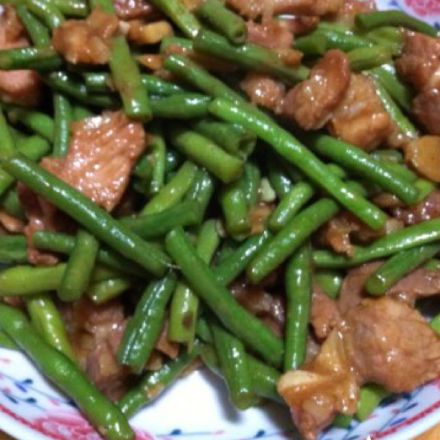 豆角炒肉丝