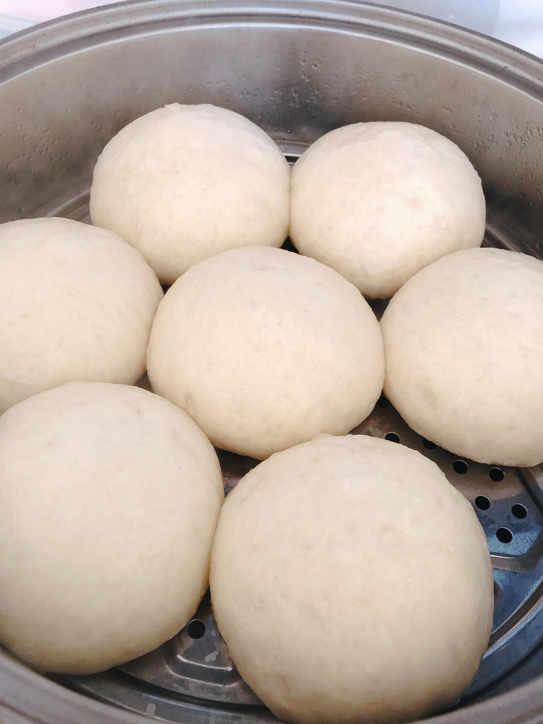 新手做馒头也能100%成功——附上非常详细的视频步骤（一次发酵法）