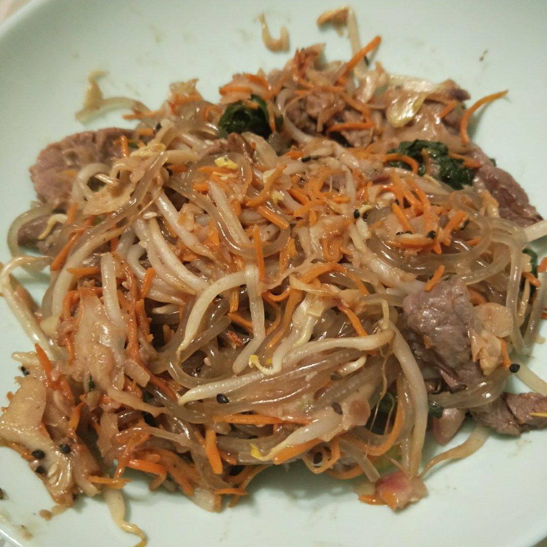 韩式粉丝炒杂菜 Korean Style Glass Noodles with Vegetables