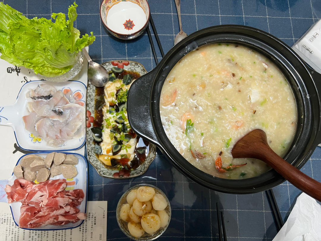 潮汕海鲜砂锅粥【住家版】米香肉鲜粥稠