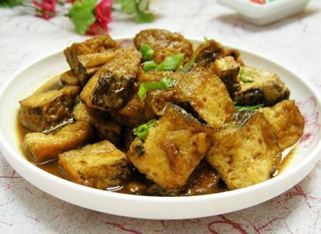 红烧臭豆腐