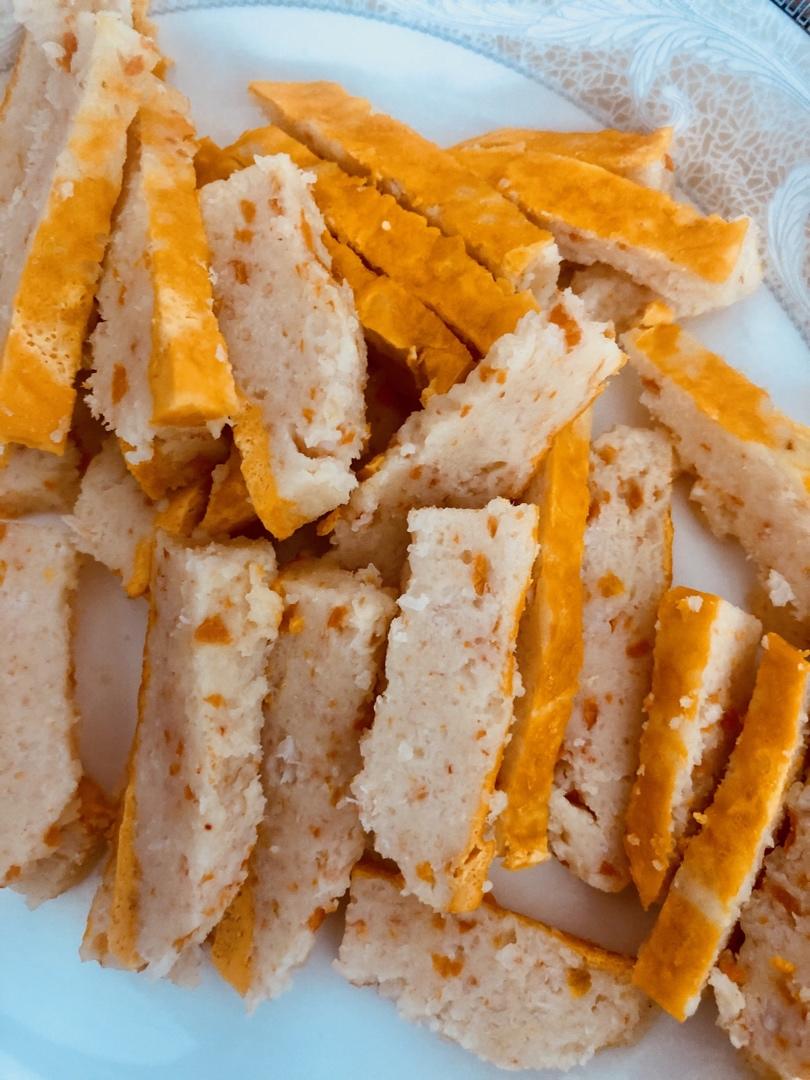 宝宝10个月辅食：妈妈都觉得好吃的虾仁蒸糕