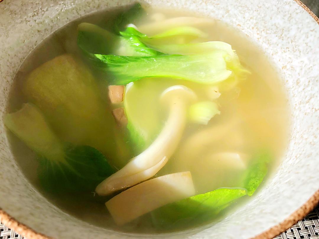 豆腐菌菇汤