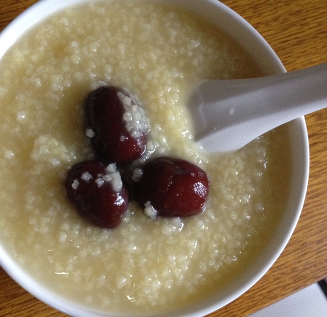 红枣小米粥