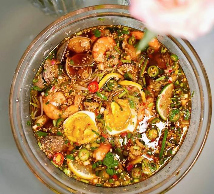 一吃就上瘾的麻辣小海鲜（捞汁小海鲜）