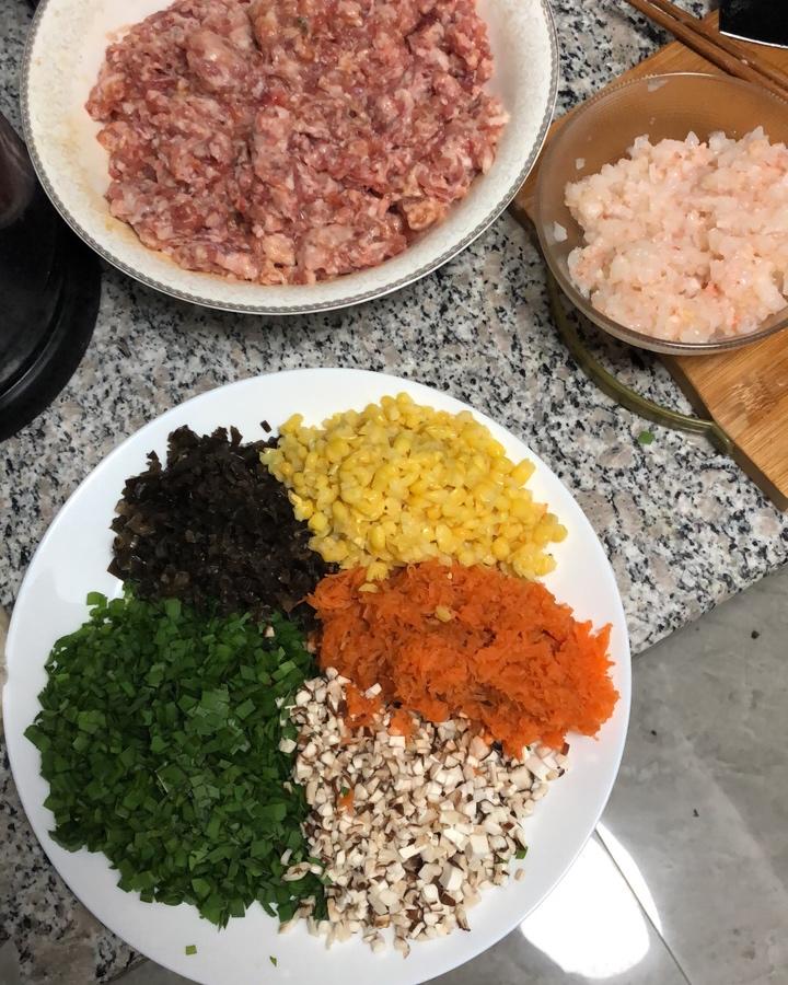 三鲜馅饺子