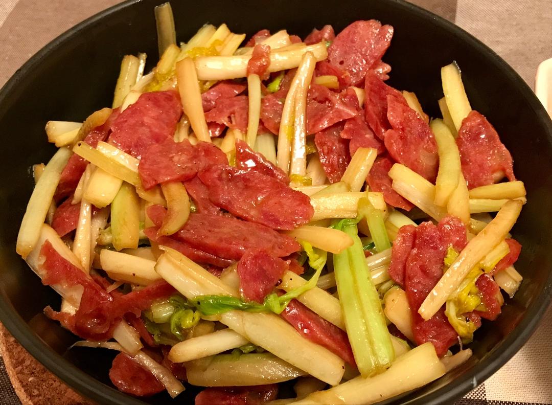 芹菜炒肉