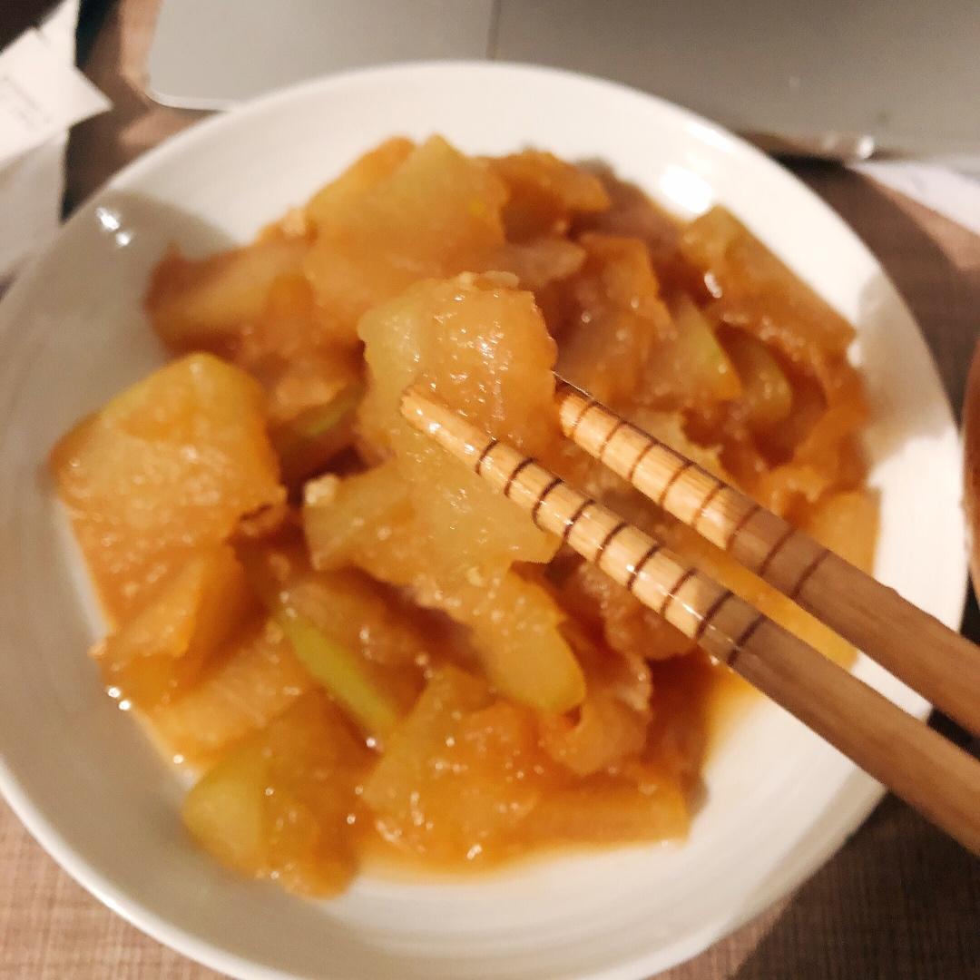 教你在家做简单的红烧冬瓜，香喷喷特下饭，一盘吃完还不够