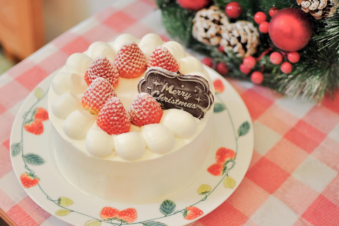 我的草莓蛋糕存照的做法