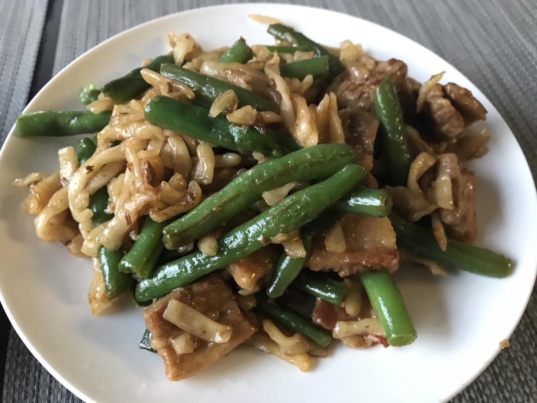豆角焖面