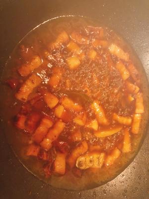红烧肉豆腐泡的做法 步骤2