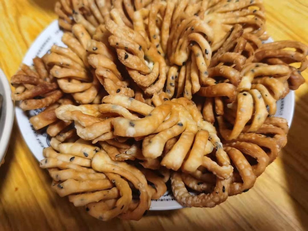 过年小零食 炸翻花 酥香可口油而不腻 附细节视频详解