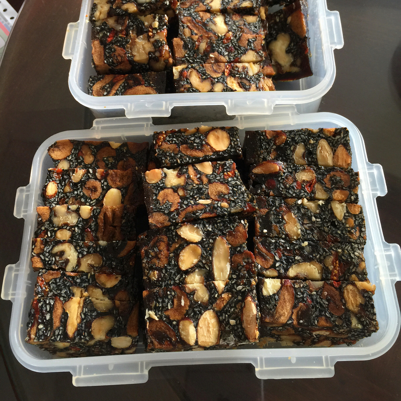 核桃桂圆芝麻红枣阿胶膏