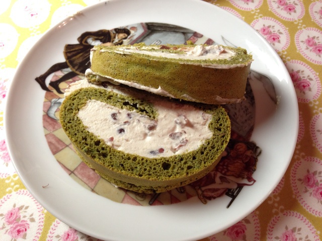 抹茶红豆蛋糕卷