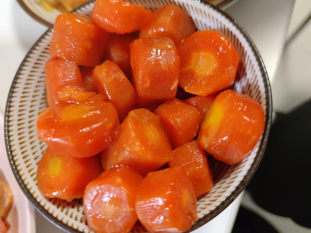 黄油甜煮胡萝卜