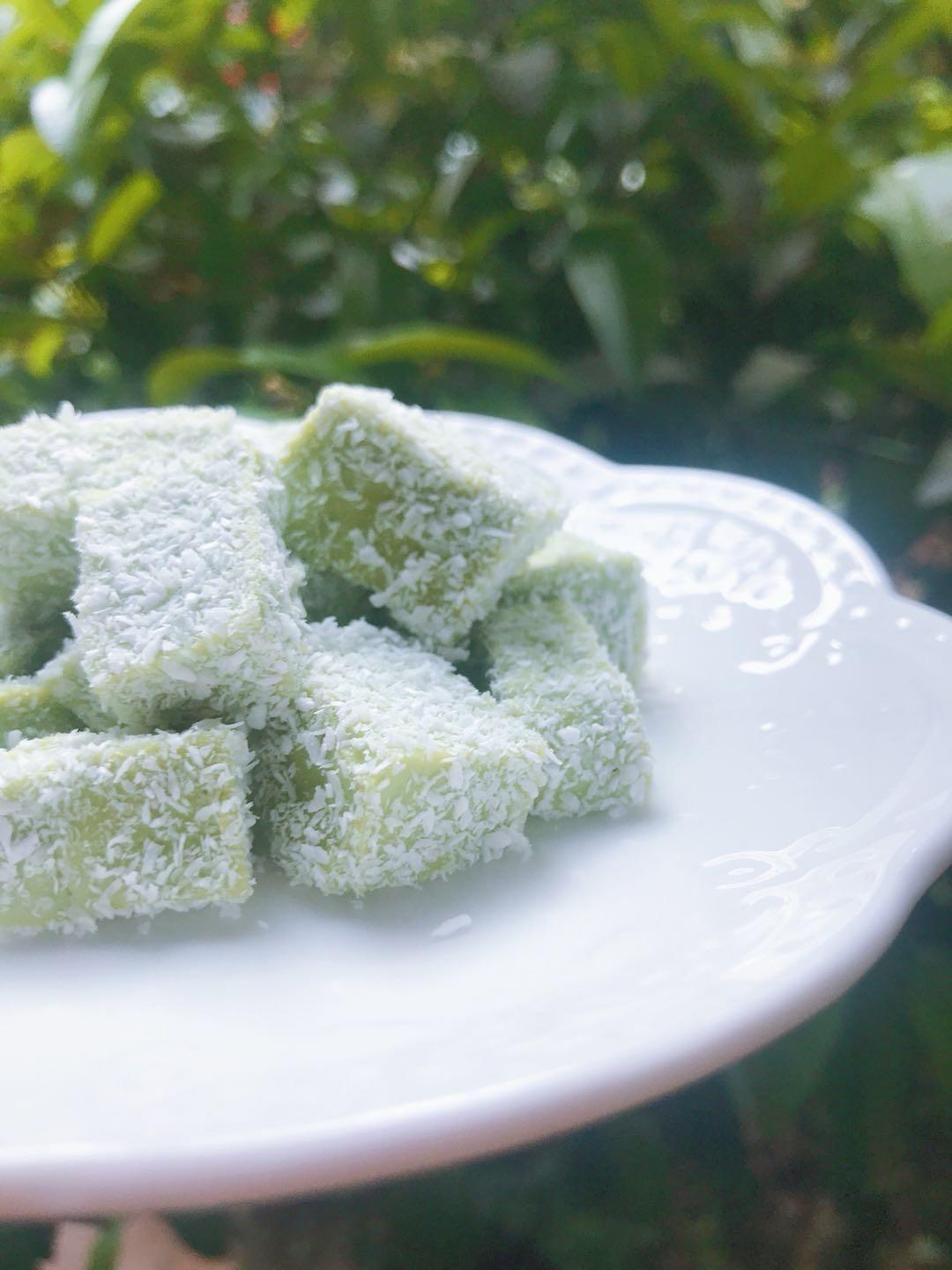 椰蓉牛奶小方（乐纯牛奶）的做法