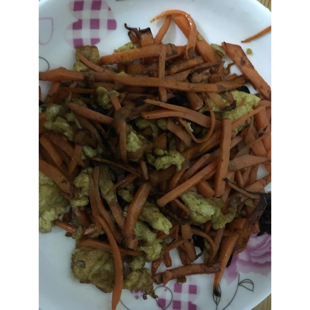 胡萝卜炒鸡蛋