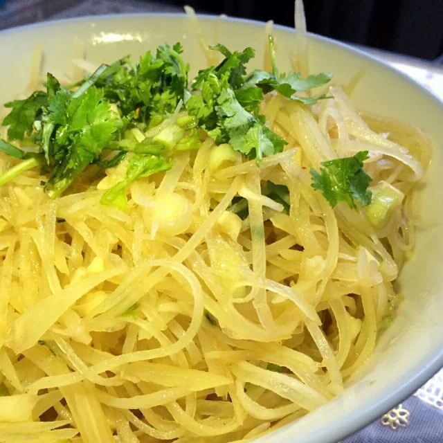 凉拌土豆丝