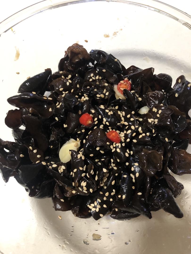 凉拌小木耳（万能酱汁）