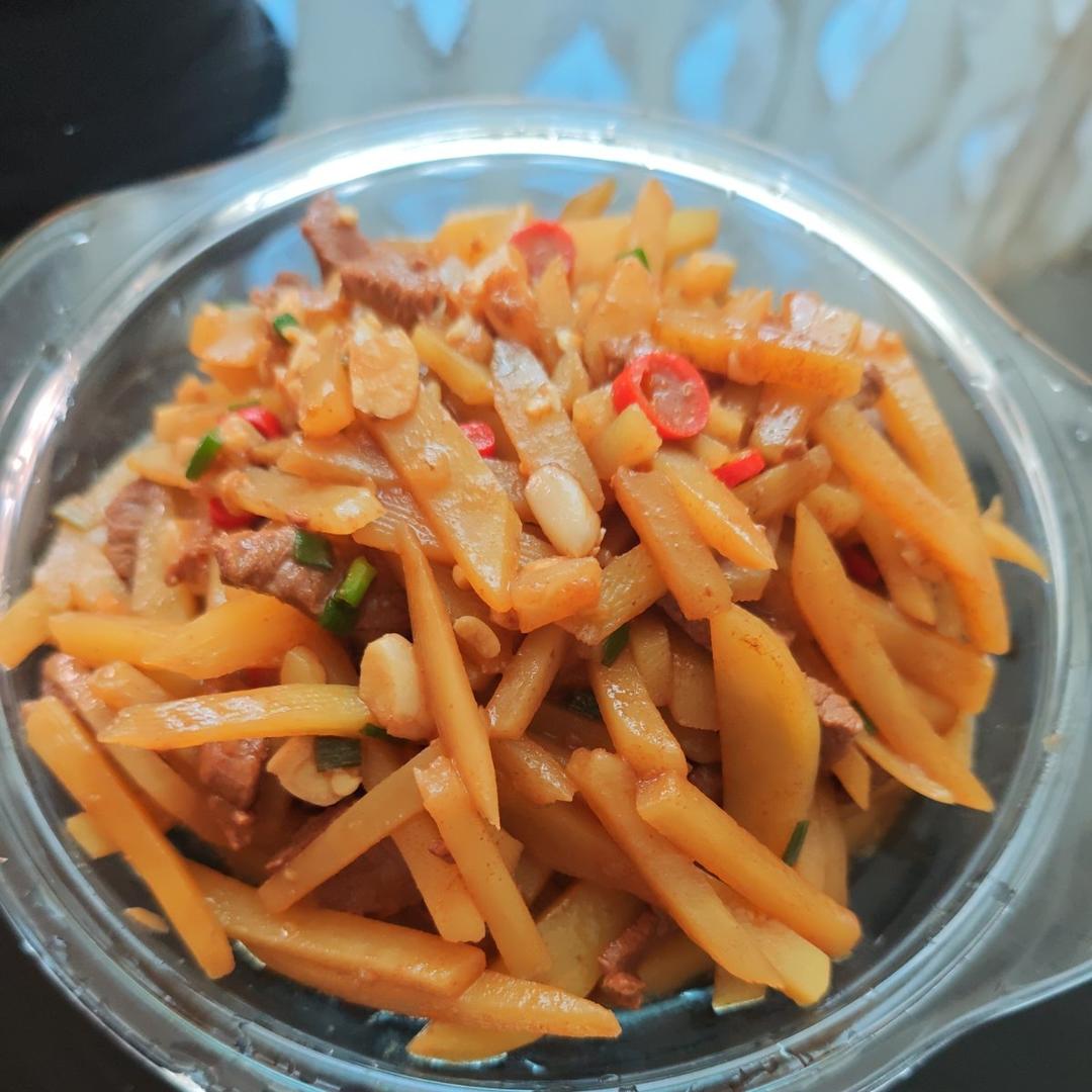 牛肉丝炒土豆条（家常牛肉料理）美善品小美食谱