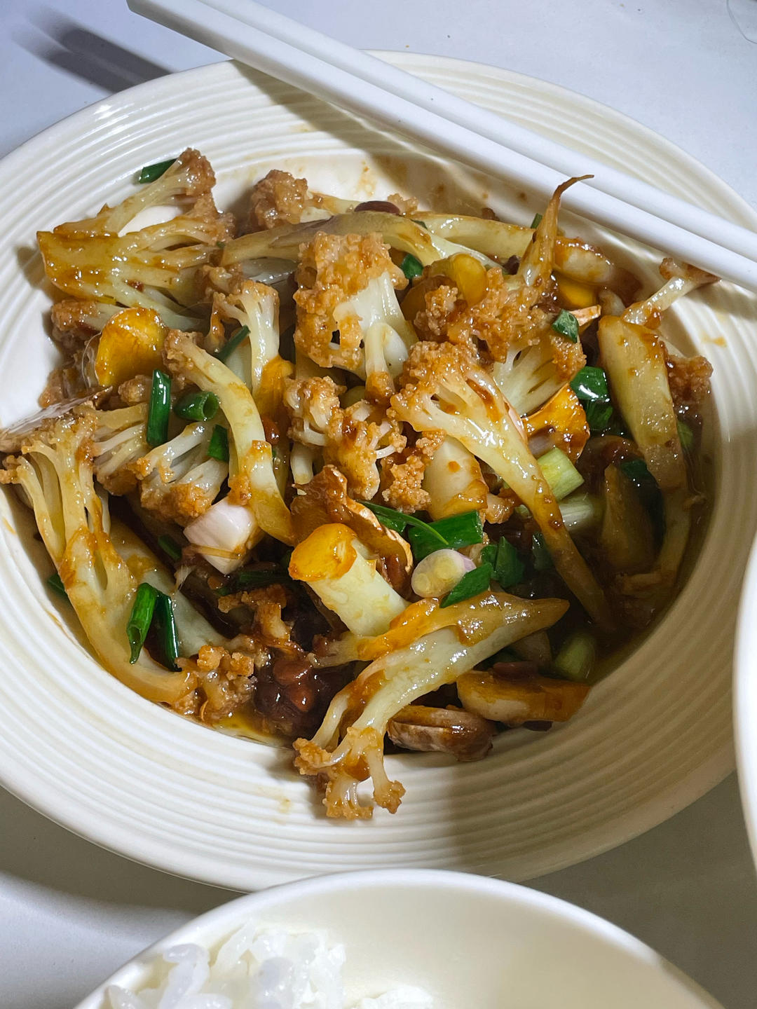 黄豆酱炒菜花