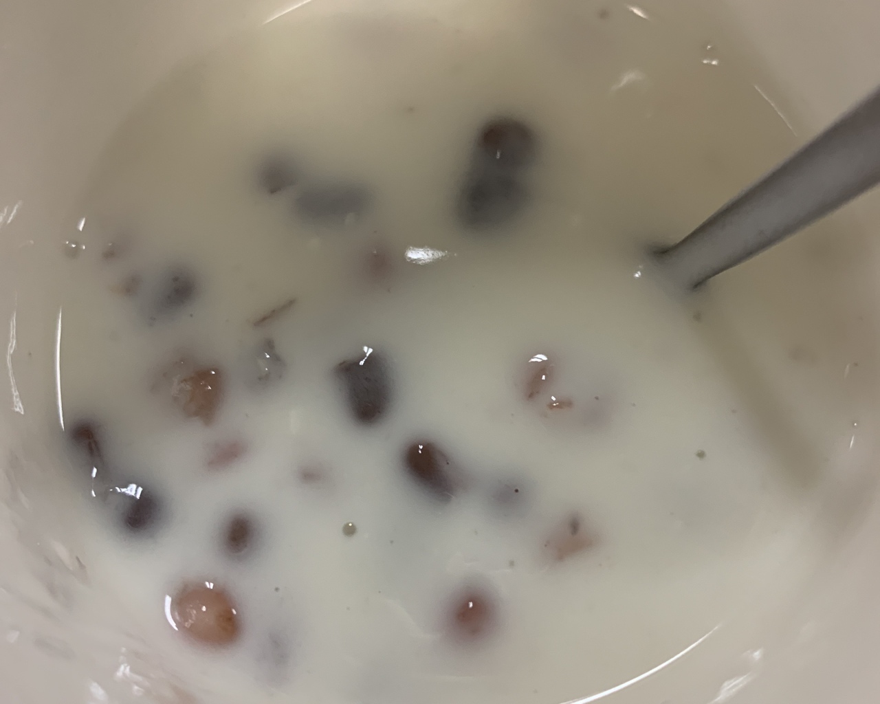 红豆薏米酸酸乳