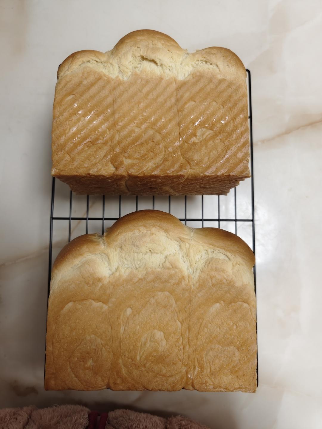 奶香纯粹的重料淡奶油吐司