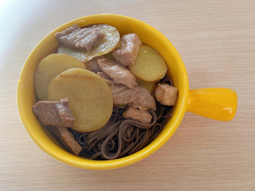 土豆片炒肉
