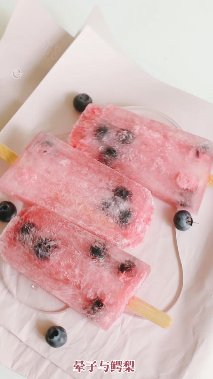 曼食慢语 |冰品界的红白玫瑰，清新冰棍和浓郁雪糕你选哪个？