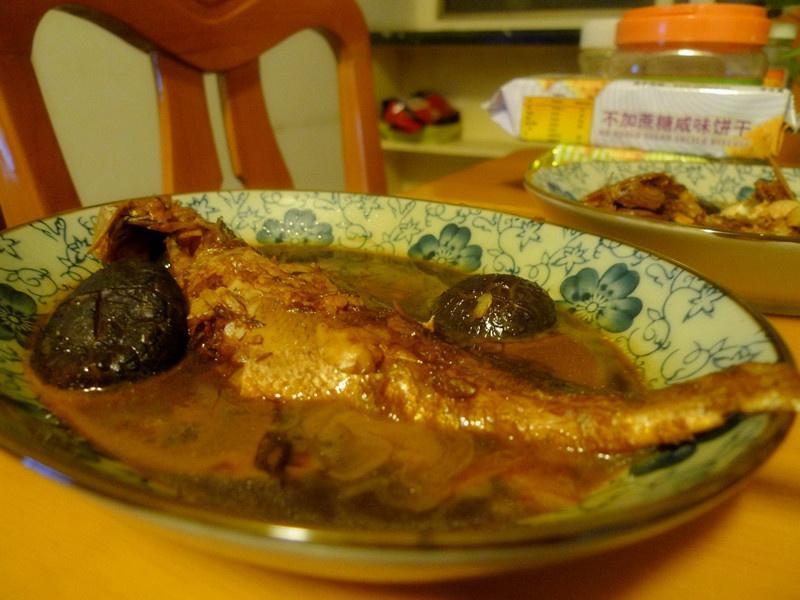 香菇烧黄花鱼的做法