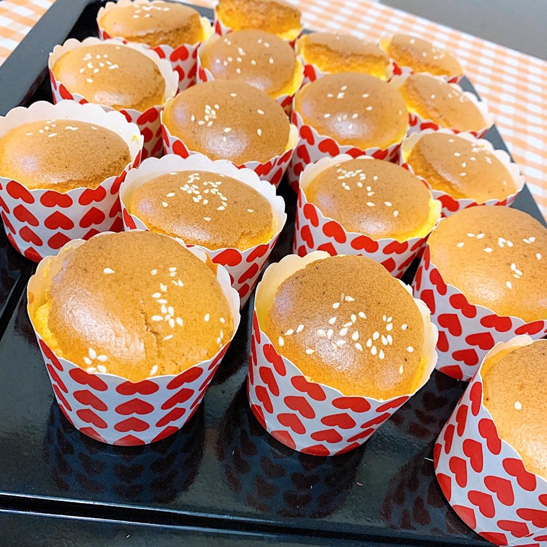 纸杯蛋糕 8寸戚风蛋糕的量